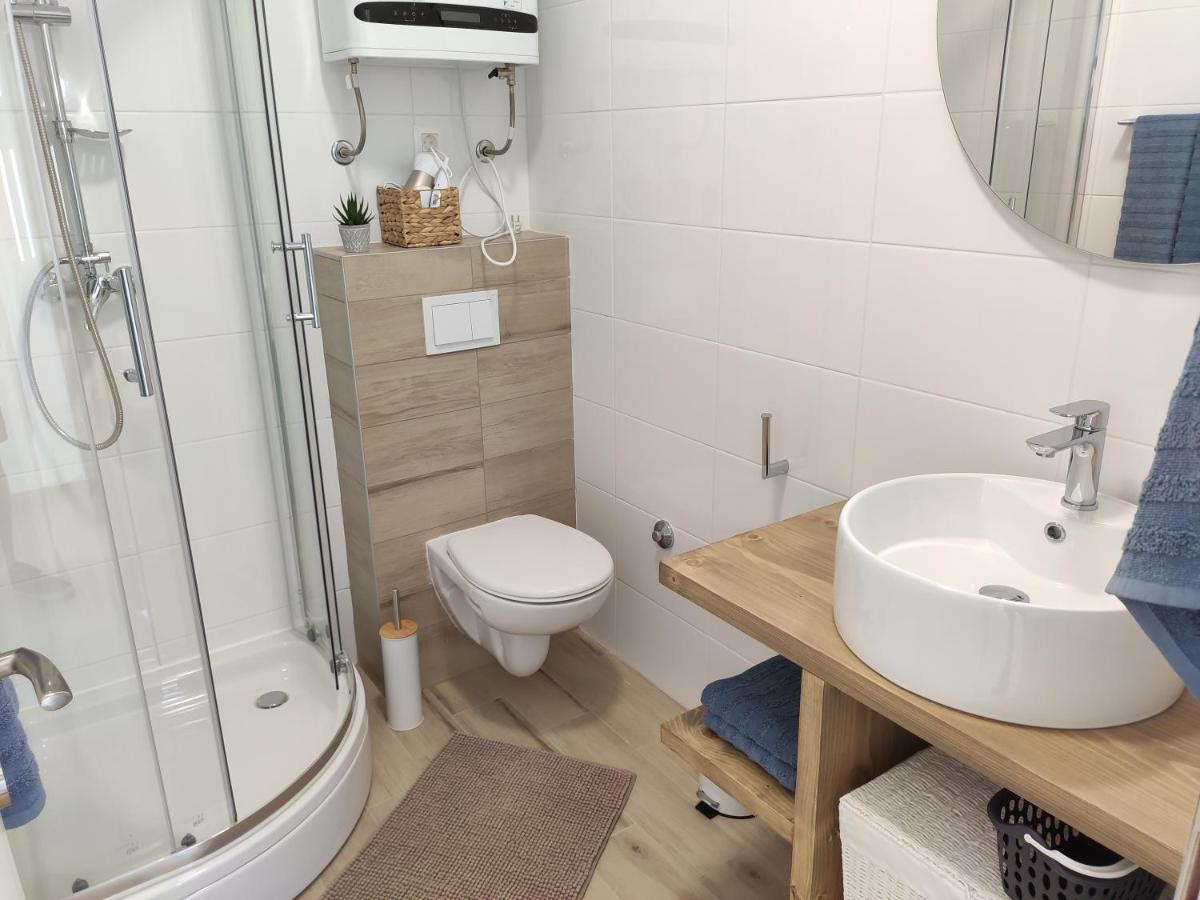 Apartmani Sara 2 Betina  Exterior photo